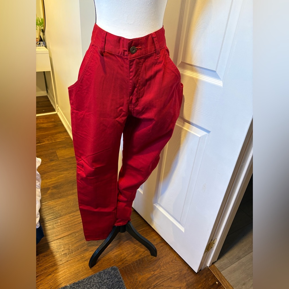 🌷CUBE Red Chino Pants Women’s Size M Y2K-Inspired Straight Leg 3/$30